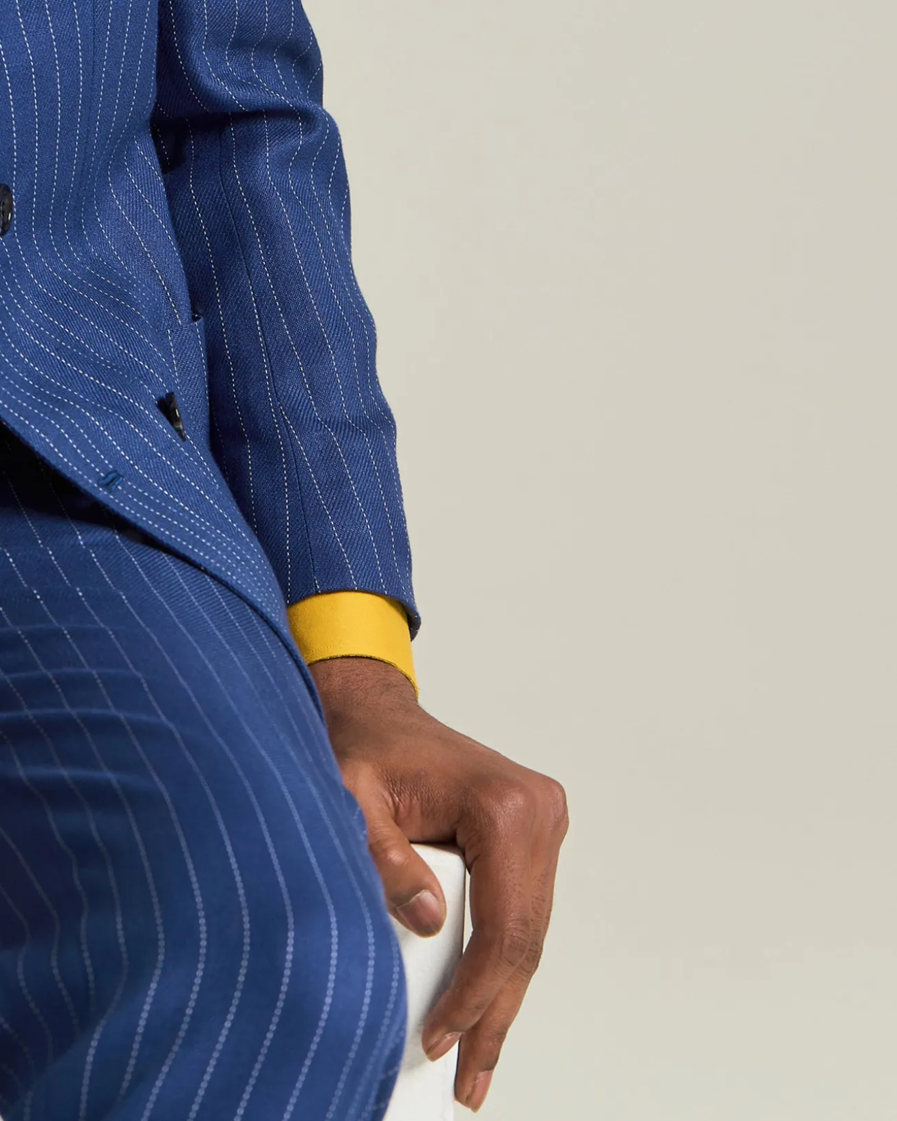 Abito doppiopetto gessato in cashmere e lino