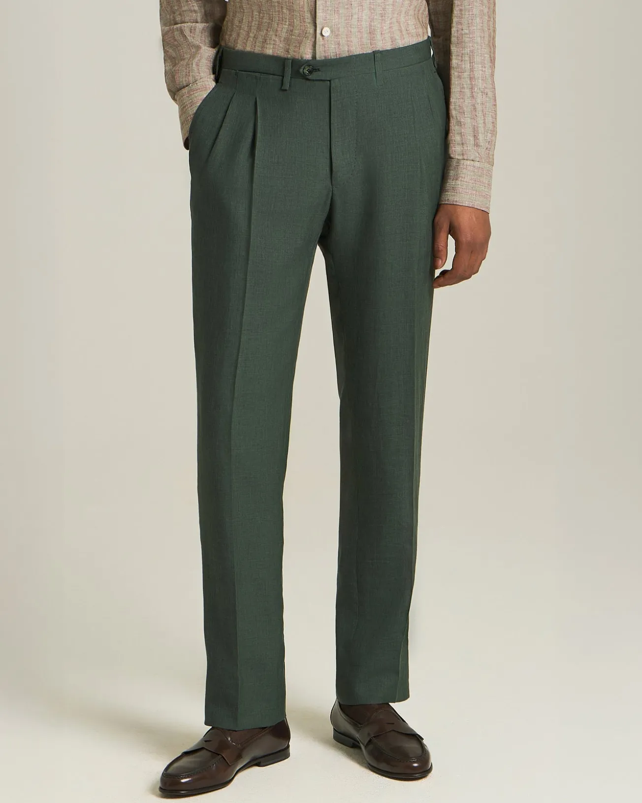 Abito monochrome in cashmere e lino