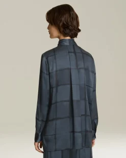 Camicia 100% seta blu con stampa geometrica
