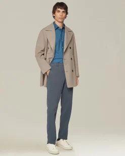 Camicia casual in denim blu con bottoni in madreperla
