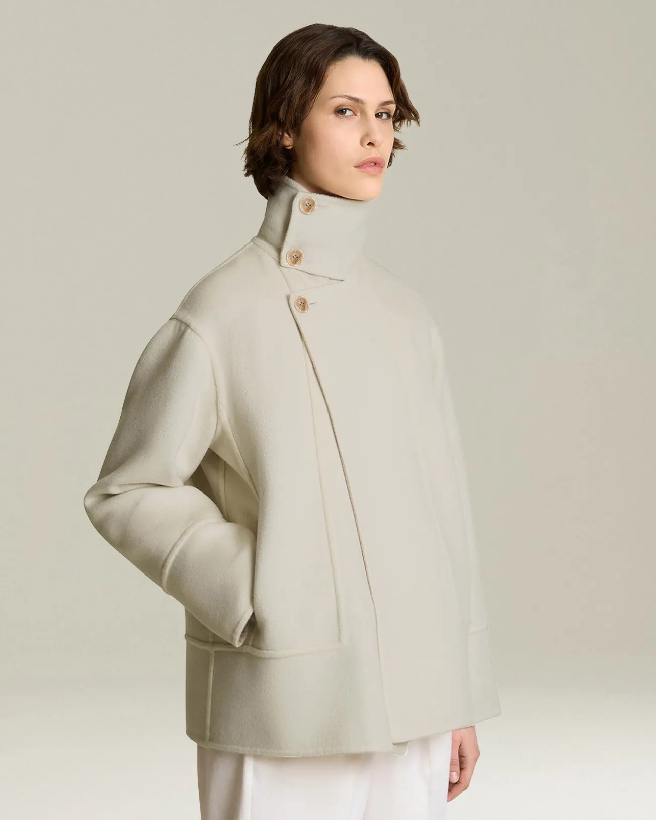 Cappotto donna in Cashmere con collo chiusura asimmetrica