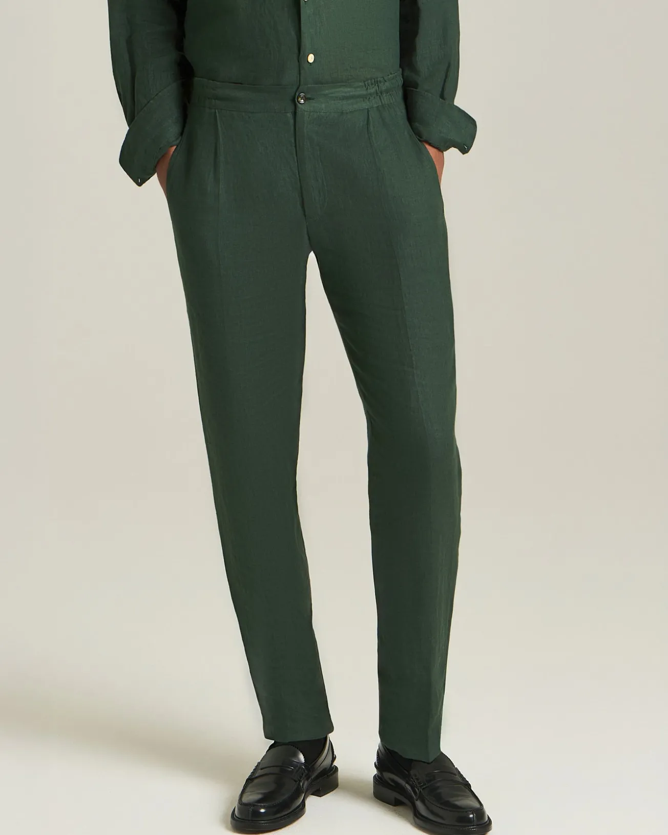 Pantalone Comfort in lino lino verde bottiglia