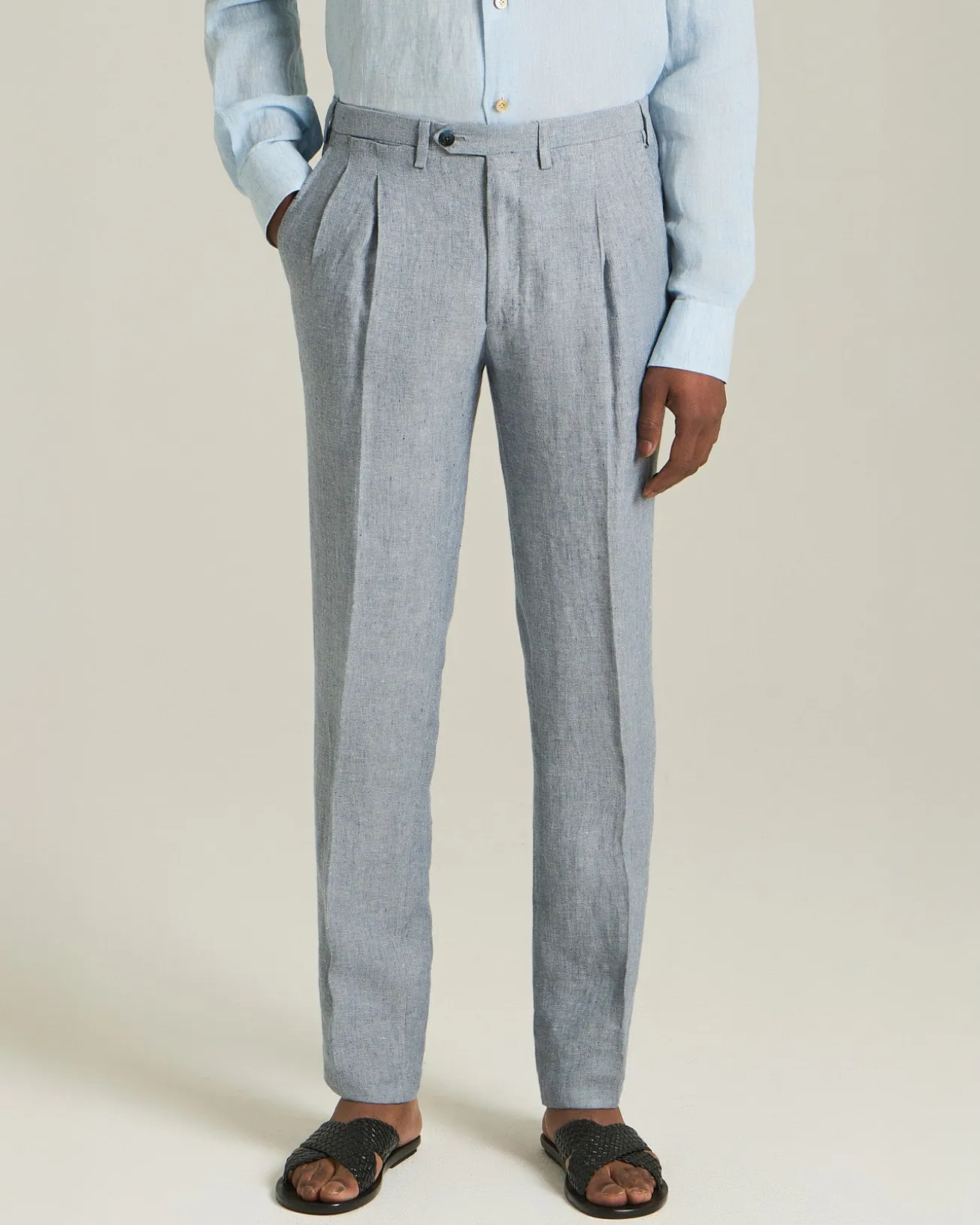 Pantalone Timeless in lino con pieghe frontali