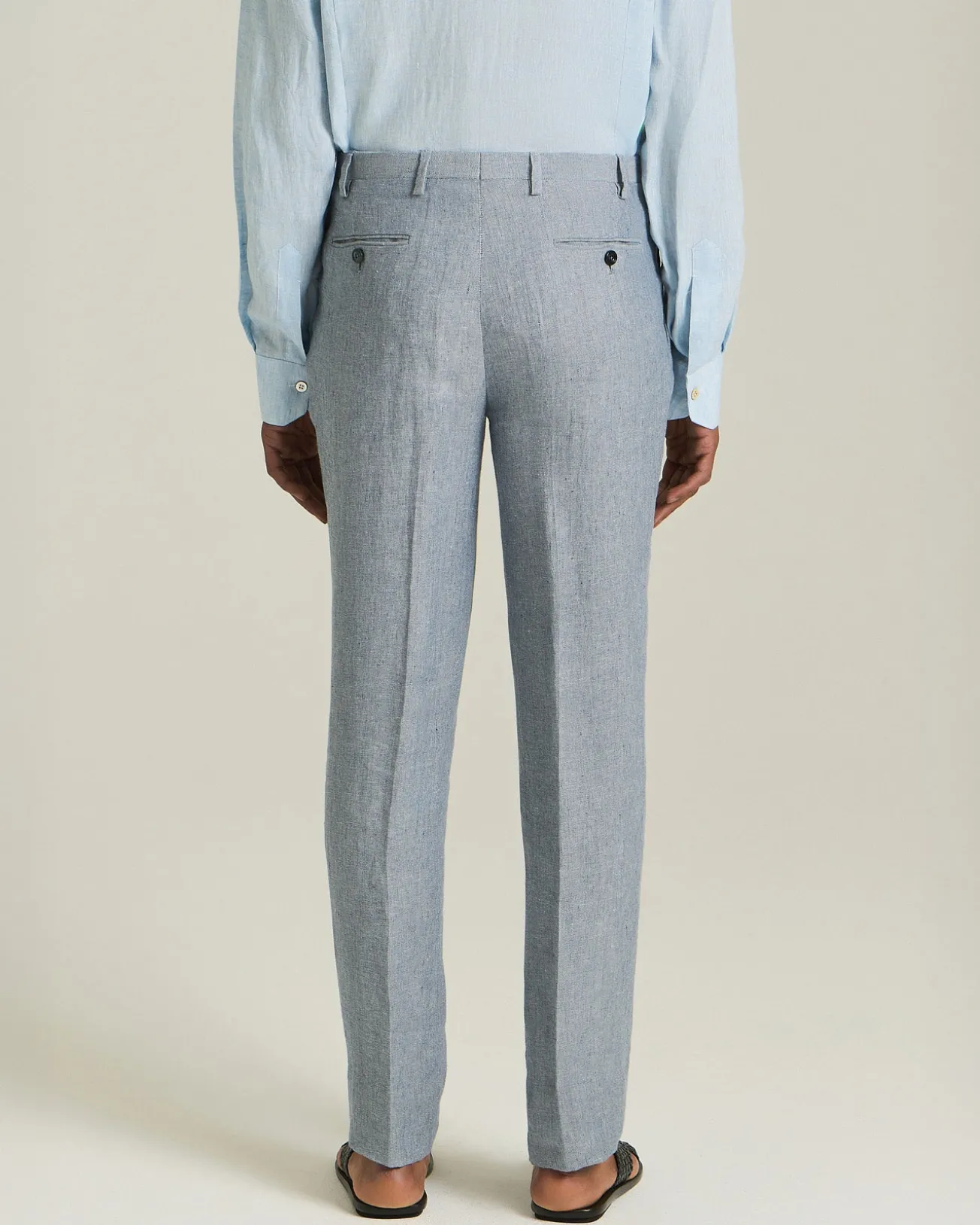Pantalone Timeless in lino con pieghe frontali