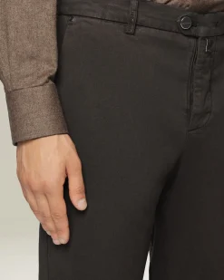 Pantalone uomo classico marrone