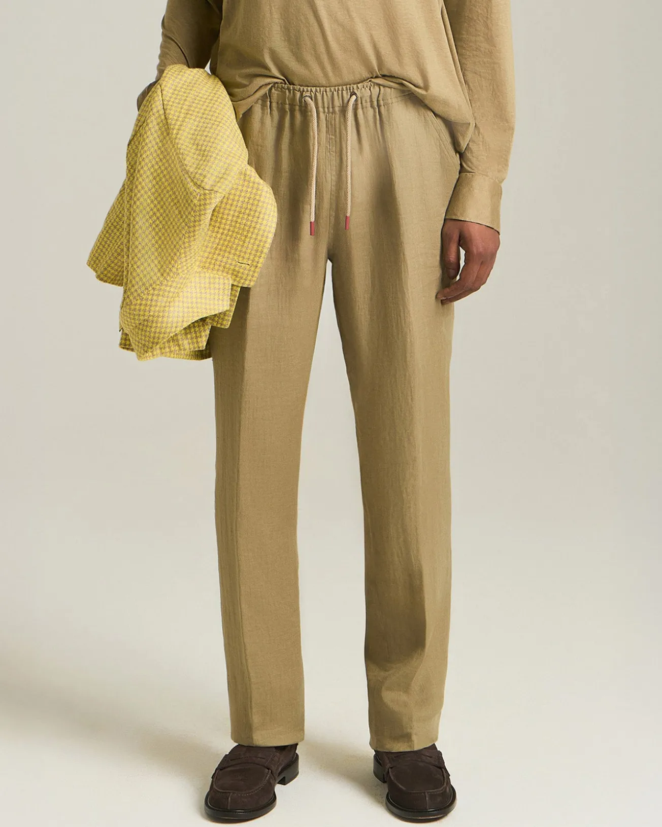 PANTALONI COMFORT-FIT IN LINO